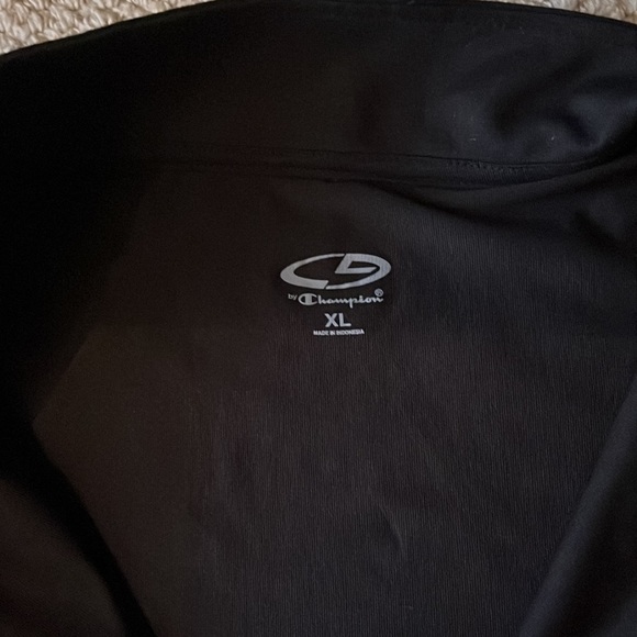 Black champion athletic workout sweater top​​ - Picture 4 of 4